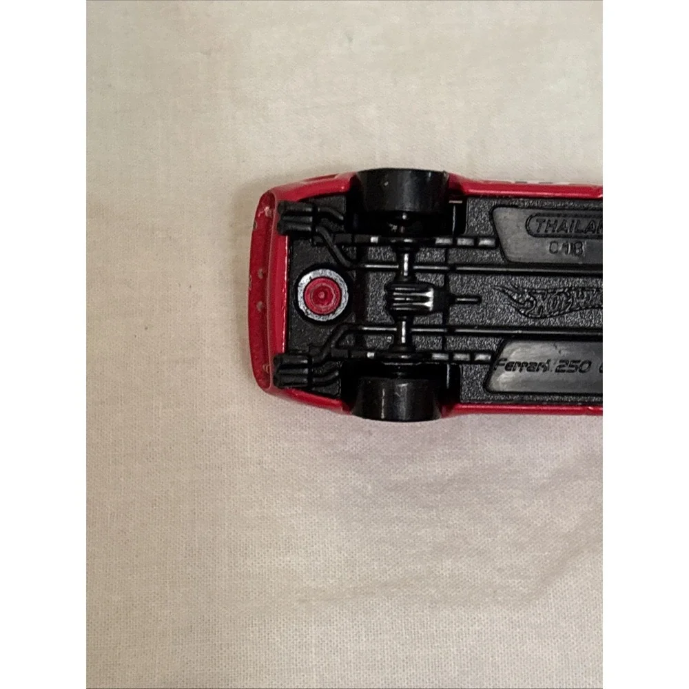 Hot Wheels 2009 New Models Ferrari 250 GTO Red 19 Diecast Car 1:64 Loose